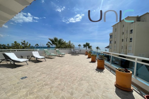 Apartamento - Alquiler a largo plazo - Albir - Albir