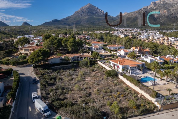 Building Plot - Sale - La Nucia - La Nucia