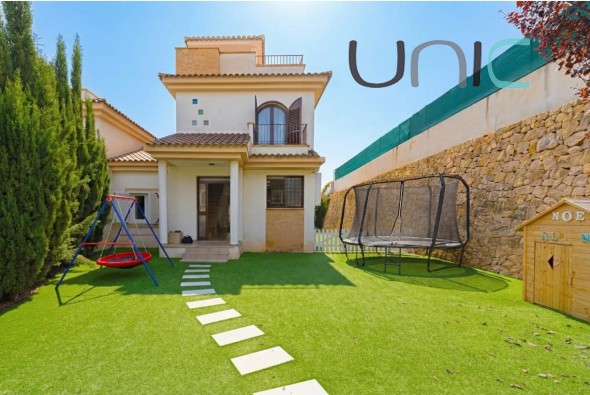 Casa adosada · Venta · Polop · Polop