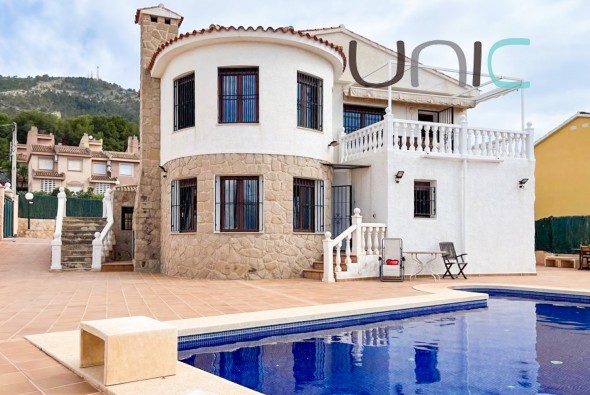 Chalet independiente - Venta - Alfas del Pí - Albir