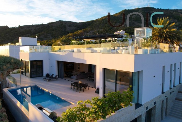 Chalet - Nueva construcción  - Albir - Albir