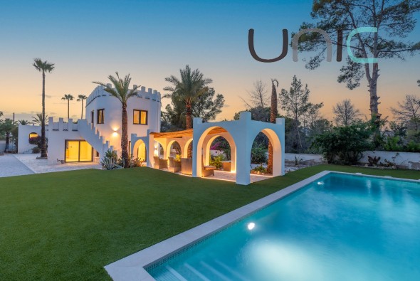 Finca · Resale · Albir · Albir