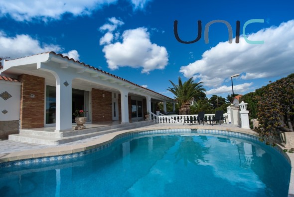 Villa - Alquiler a largo plazo - La Nucia - 2115