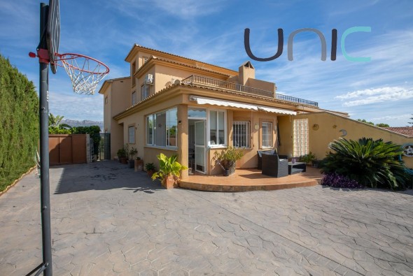 Villa - Resale - Alfaz del Pi - 2313