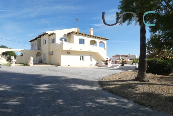 Villa - Resale - Alfaz del Pi - Alfaz del Pi