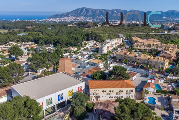 Villa - Resale - Alfaz del Pi - Alfaz del Pi