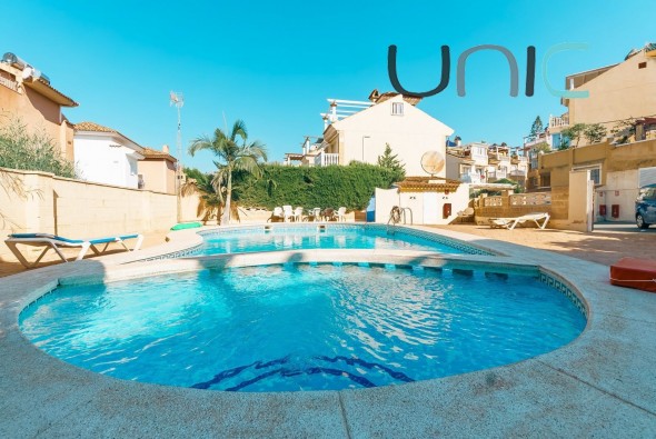 Villa - Resale - Alfaz del Pi - Alfaz del Pi