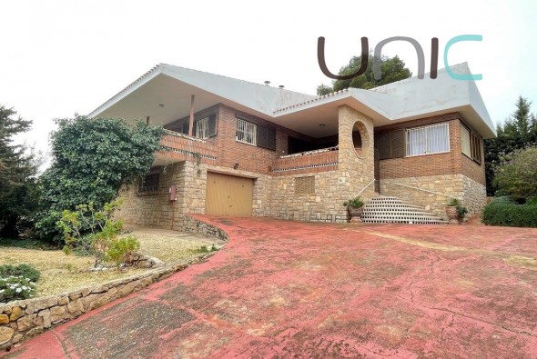 Villa - Resale - La Nucia - 2005