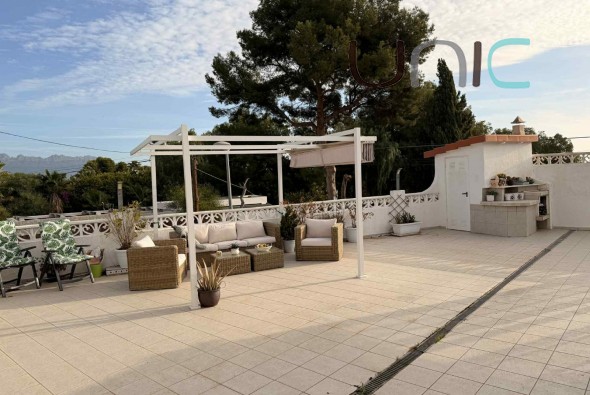 Villa - Resale - La Nucia - La Nucia