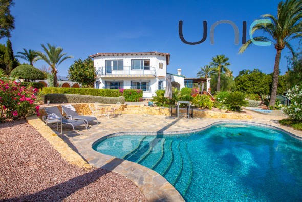 Villa - Sale - Alfaz del Pi - 2033