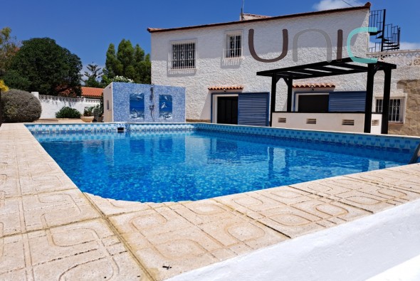 Villa - Sale - Alfaz del Pi - 2214