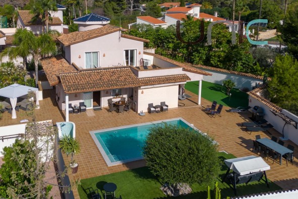 Villa - Sale - Alfaz del Pi - 2310