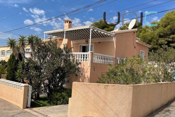 Villa - Sale - La Nucia - 2178