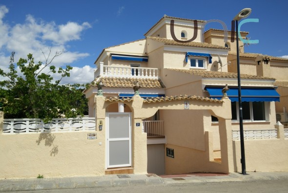 Villa - Sale - La Nucia - 2254
