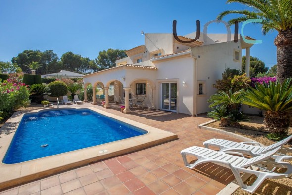 Villa - Sale - La Nucia - 2262