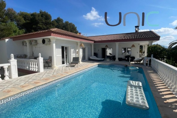 Villa - Venta - Alfaz del Pi - Alfaz del Pi