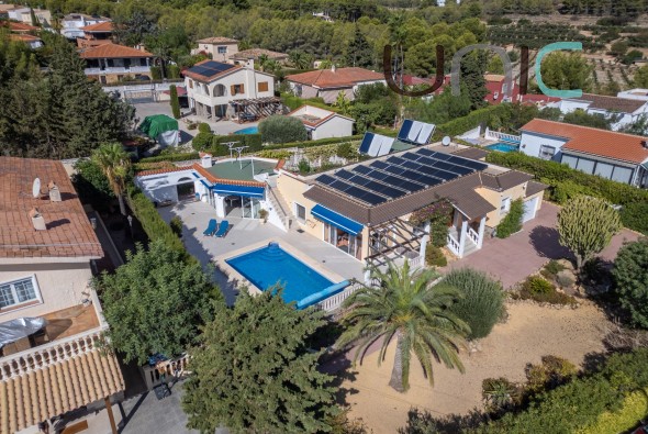 Villa · Venta · La Nucia · La Nucia