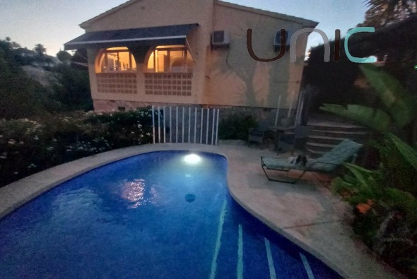 Villa · Verkoop · La Nucia · Coloma