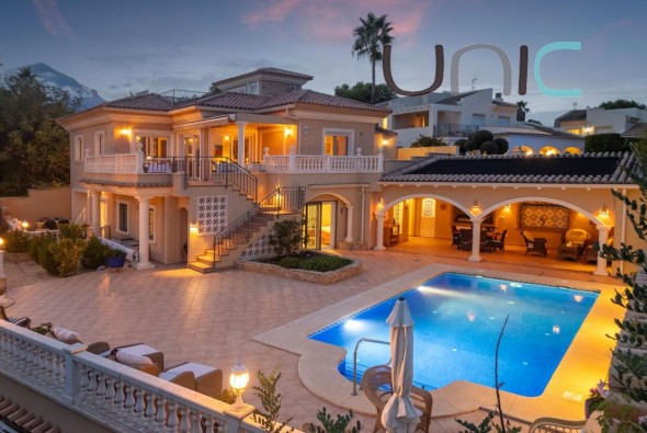 Villa - Verkoop - La Nucia - La Nucia