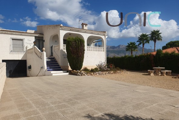 Villa - Verkoop - La Nucia - La Nucia