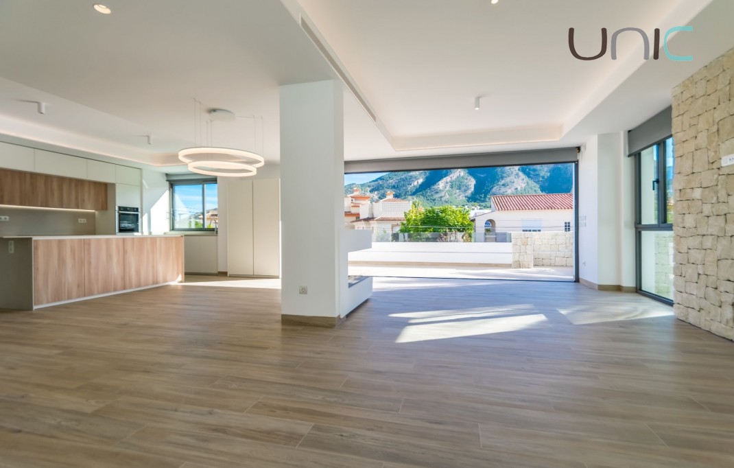 Nueva construcción  - Villa - Albir