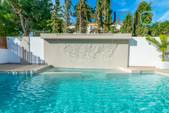 Nueva construcción  - Villa - Albir