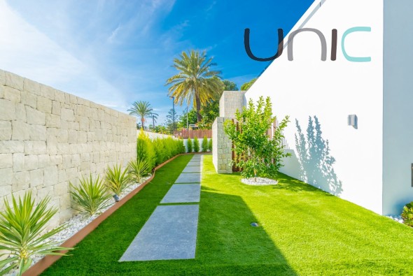 Nueva construcción  - Villa - Albir