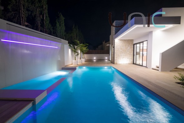 Nueva construcción  - Villa - Albir