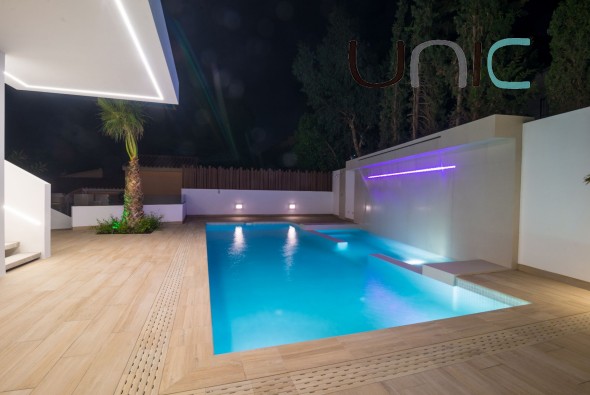 Nueva construcción  - Villa - Albir