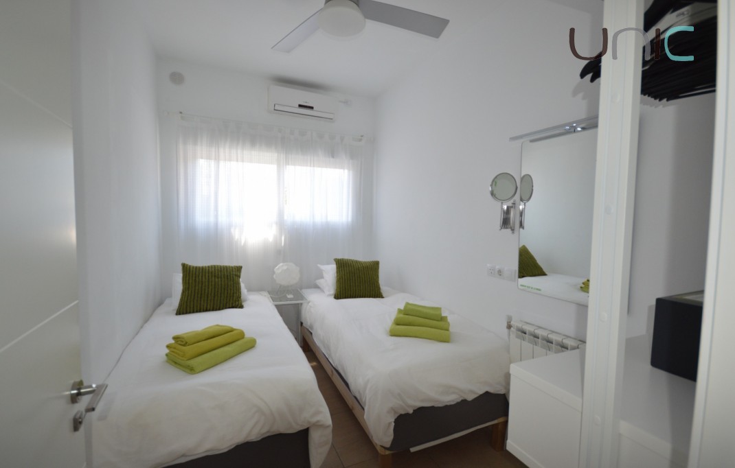 Alquiler a corto plazo - Villa - Albir