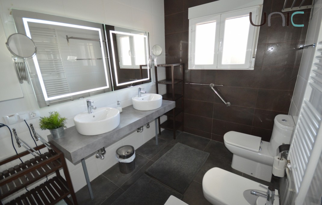 Alquiler a corto plazo - Villa - Albir