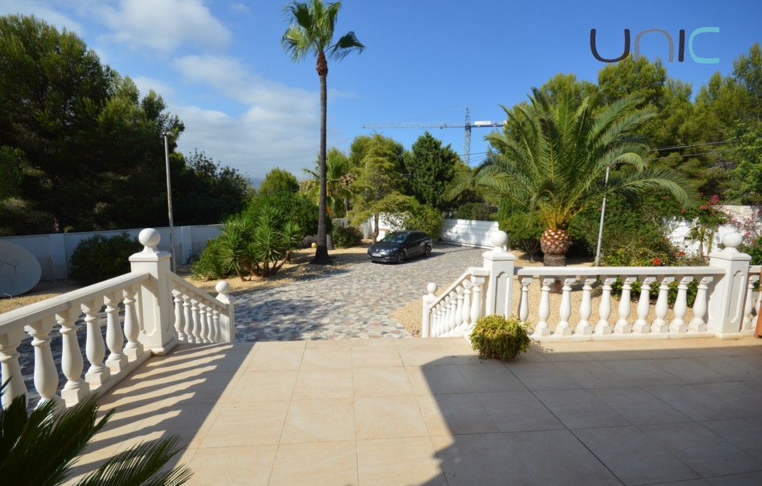 Alquiler a corto plazo - Villa - Albir