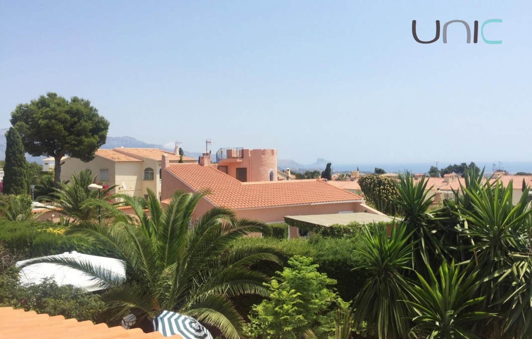 Resale - Villa - La Nucia