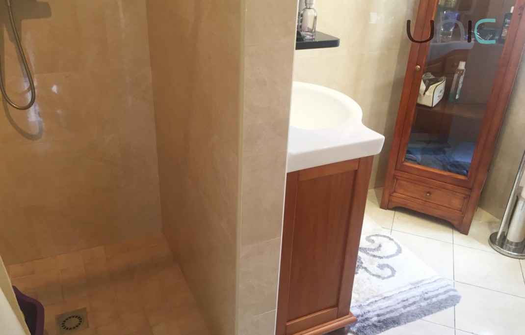 Resale - Villa - La Nucia