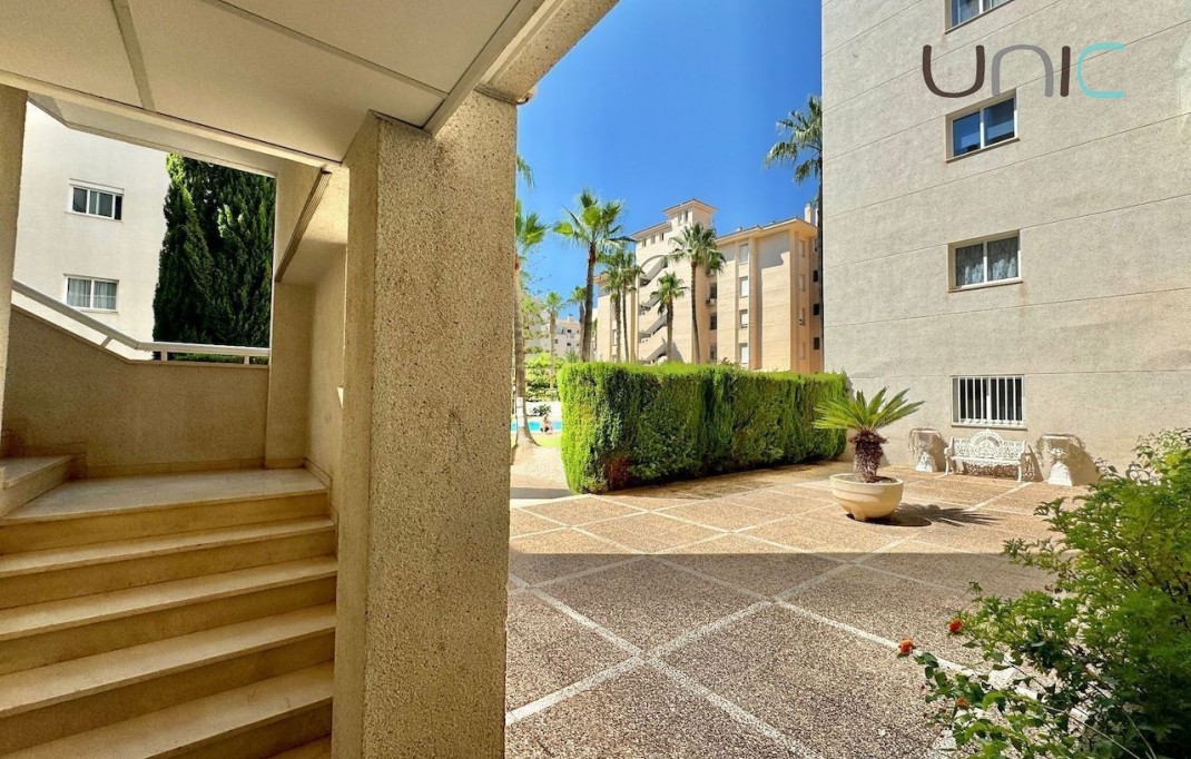 Resale - Leilighet - Albir