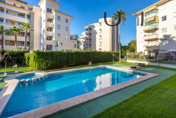 Resale - Wohnung - Albir