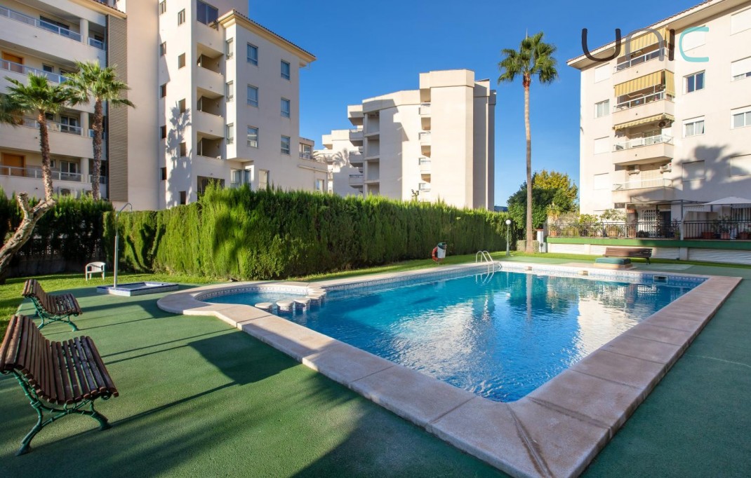 Resale - Wohnung - Albir