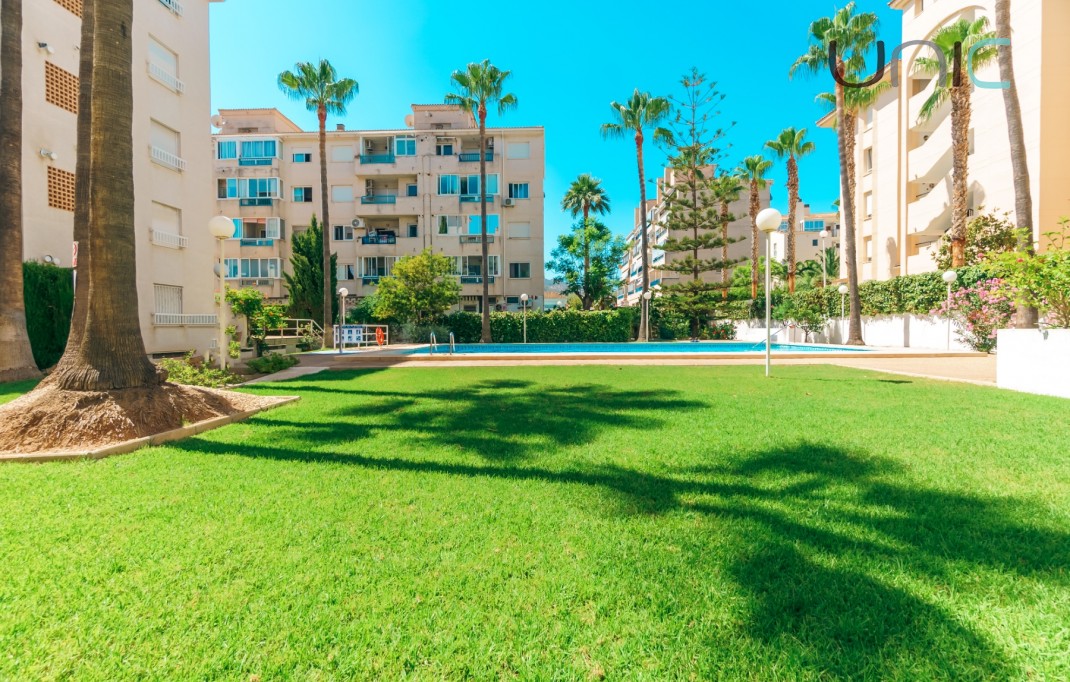 Resale - Wohnung - Albir