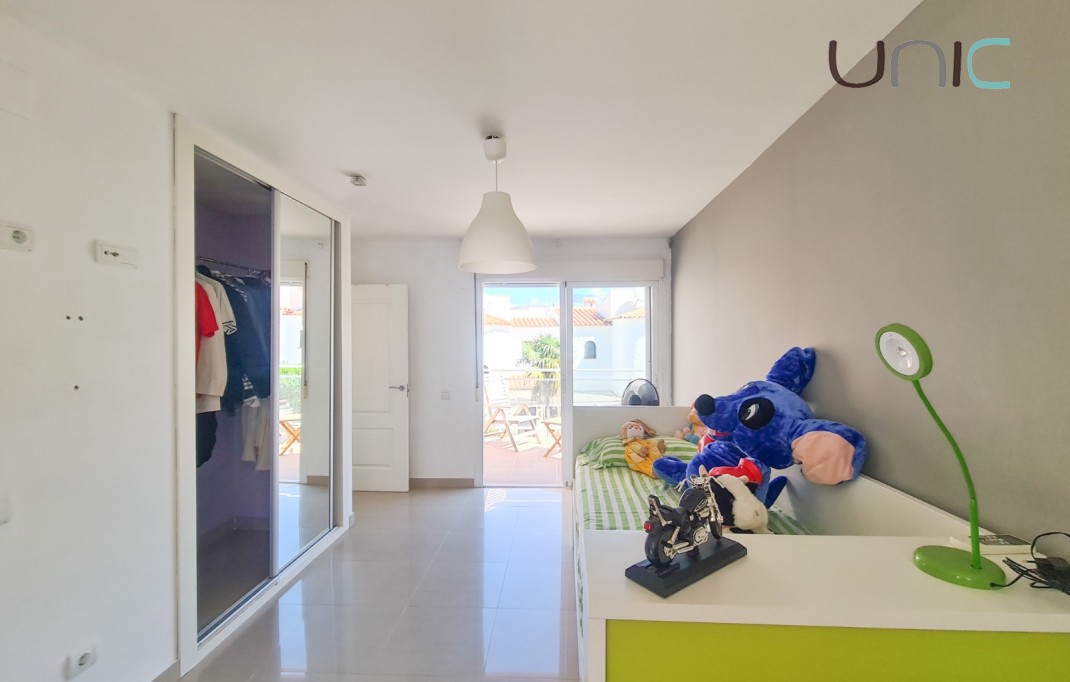 Venta - Chalet independiente - Alfas del Pí - Albir