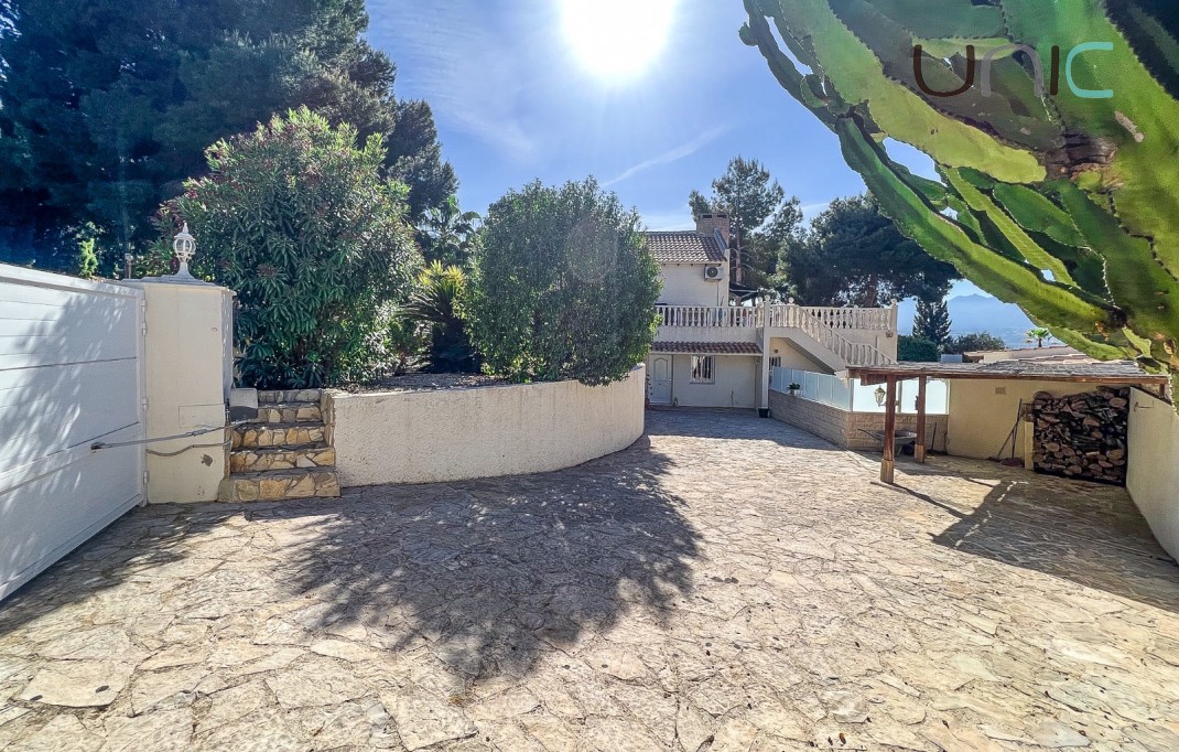 Venta - Chalet independiente - Albir