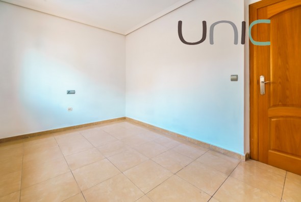 Resale - Villa - La Nucia