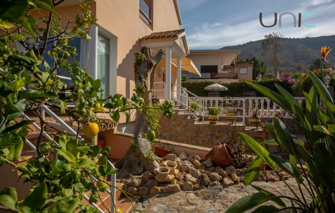 Venta - Chalet independiente - Albir