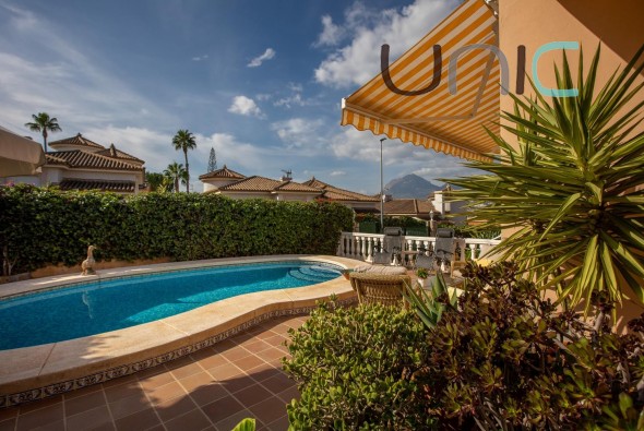 Venta - Chalet independiente - Albir