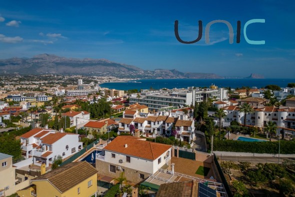 Venta - Chalet independiente - Albir