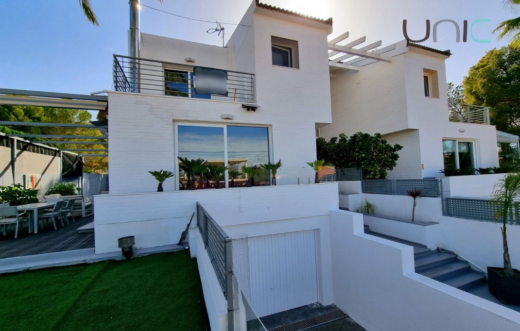 Sale - Villa - Albir