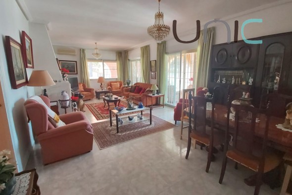 Sale - Villa - La Nucia