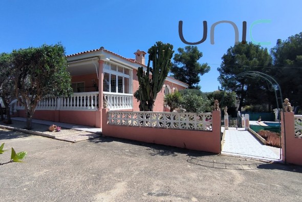 Sale - Villa - La Nucia