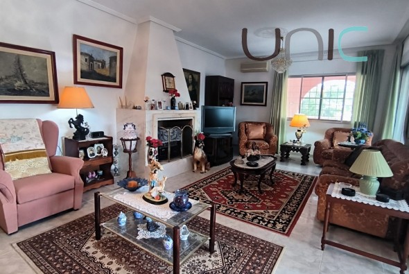 Sale - Villa - La Nucia