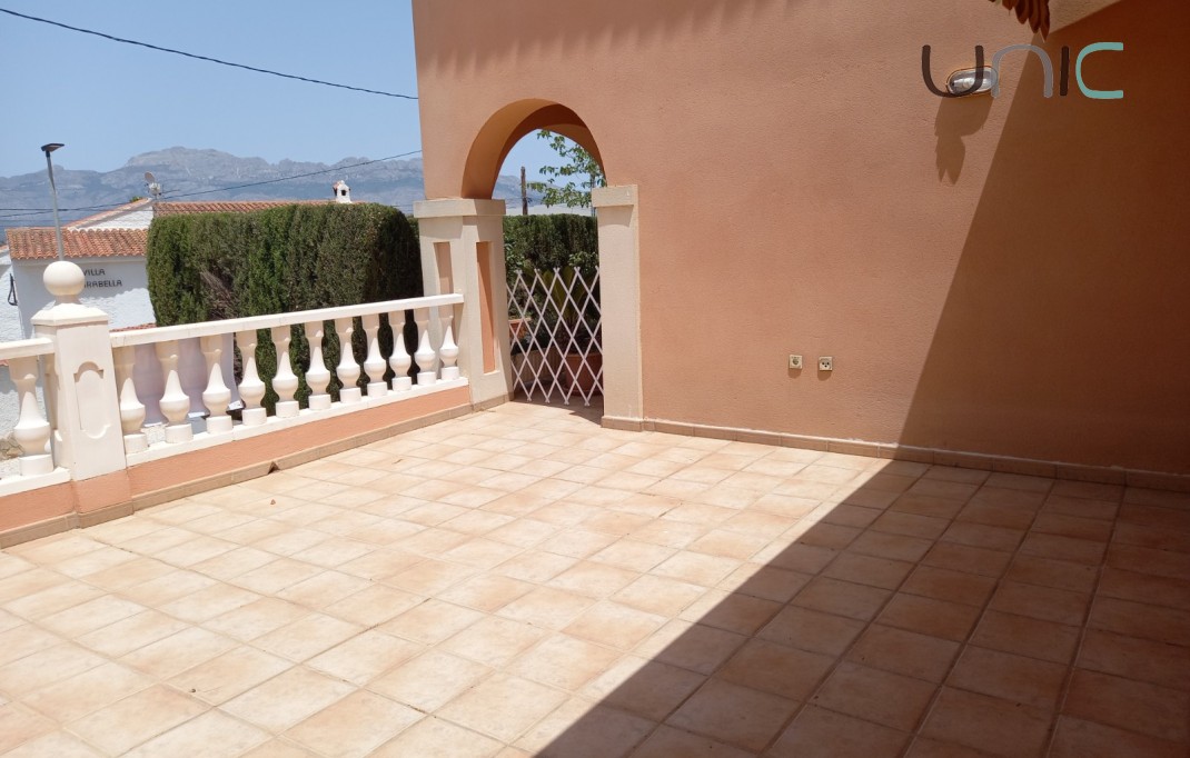 Sale - Villa - Albir