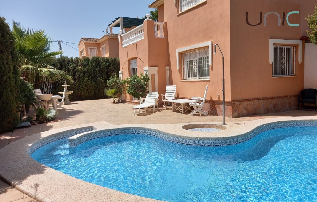 Sale - Villa - Albir